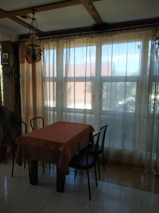 Hotel Restaurant Complex Boyarskiy Dvor Boyarka ภายนอก รูปภาพ