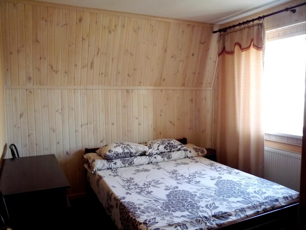 Hotel Restaurant Complex Boyarskiy Dvor Boyarka ภายนอก รูปภาพ