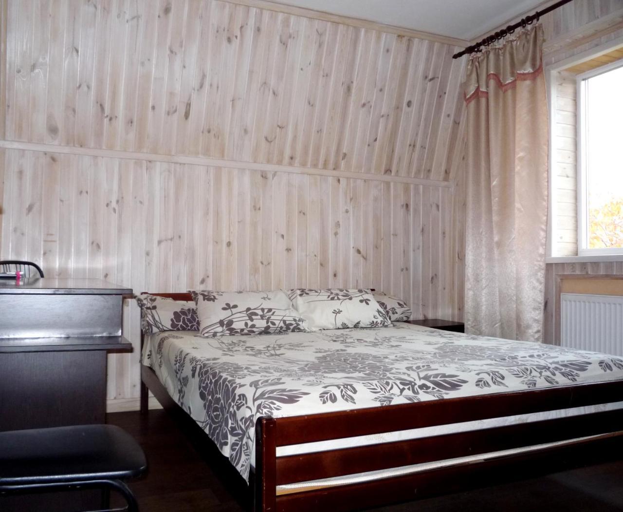 Hotel Restaurant Complex Boyarskiy Dvor Boyarka ภายนอก รูปภาพ