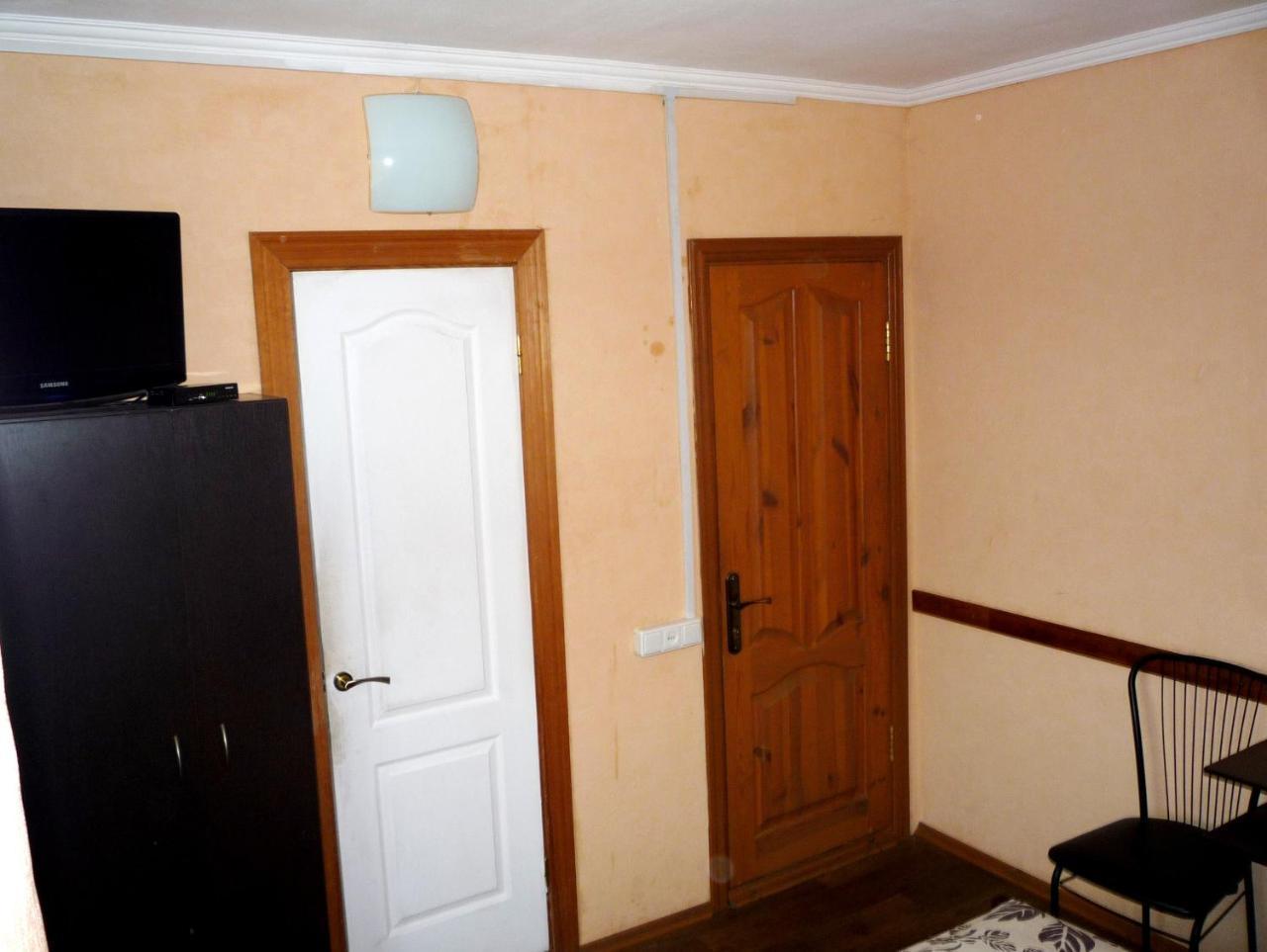 Hotel Restaurant Complex Boyarskiy Dvor Boyarka ภายนอก รูปภาพ