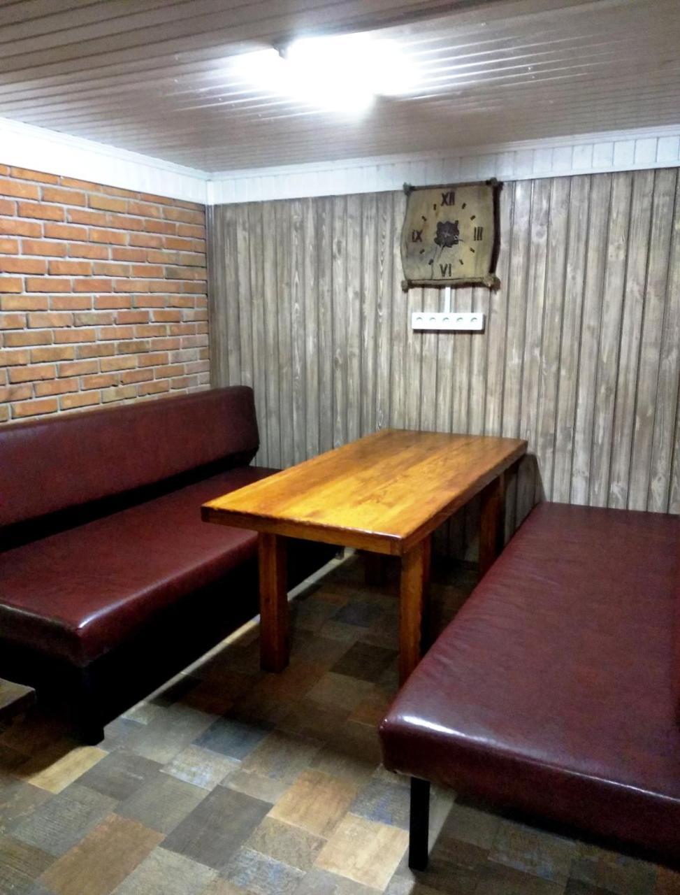 Hotel Restaurant Complex Boyarskiy Dvor Boyarka ภายนอก รูปภาพ